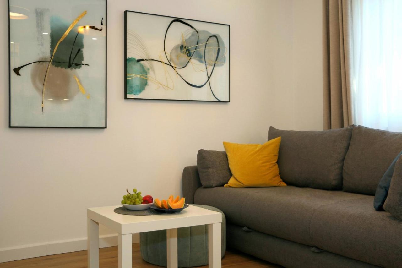 Apartments Tona Zaboric Esterno foto