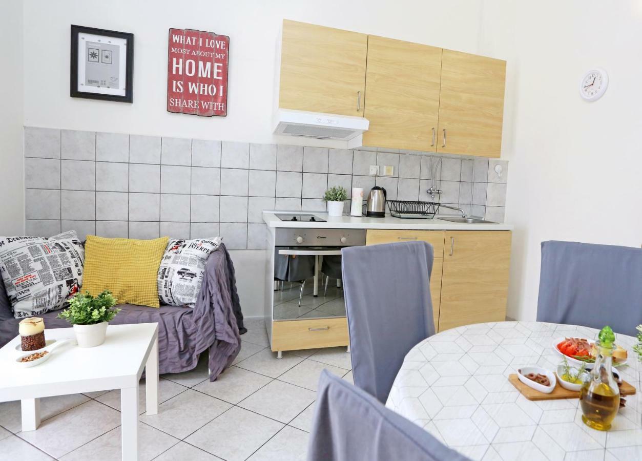Apartments Tona Zaboric Esterno foto